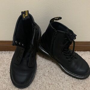 Kids Dr. Martens Black  Lace-Up Boots